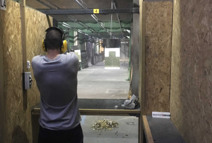 Bratislava Formation Militaire AK-47 image 4