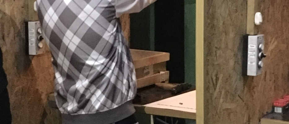 Bratislava Formation Militaire AK-47 image 1