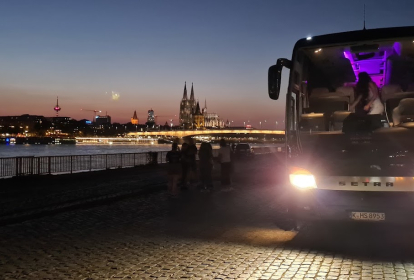 Cologne Karaoké Bus image 1