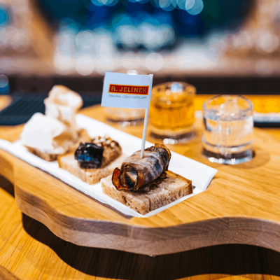 bar-r-jelinek-gastro.png image 2