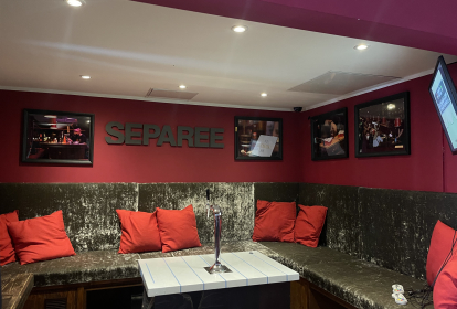 Hamburg Pizza, Bières et Striptease image 3