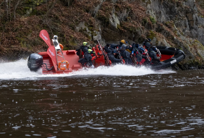 Prague Balade en Speed Boat image 1