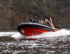 Prague Balade en Speed Boat image 3