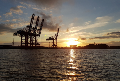 Hamburg Party Boat image 2