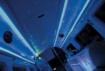 Barcelone Party Bus image 3