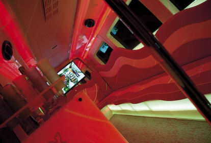 Barcelone Party Bus image 4