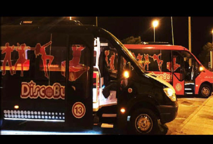 Madrid Bus des fêtards image 2