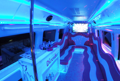 Madrid Bus des fêtards image 3