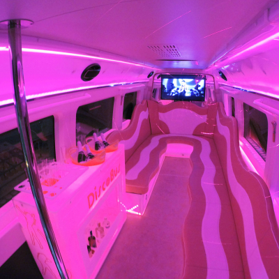 party-bus-madrid-3.jpg image 4