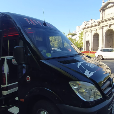 party-bus-madrid-4.jpeg image 1