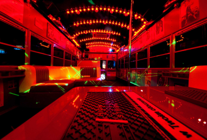 Varsovie Party Bus image 4