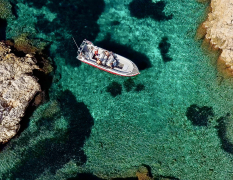 Aix-Marseille Bateau et Sports Nautiques image 4