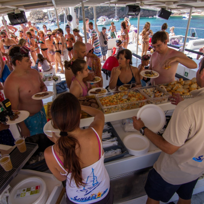 sensations-catamaran-barcelona-3.jpg image 6