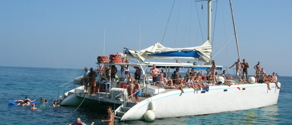 Barcelone Fête et Barbecue en Catamaran public image 1