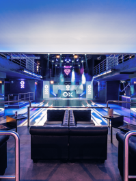 Boite de Nuit Ox Club Silver avec Bouteille Prague