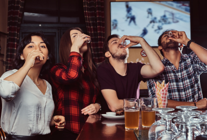 Paris Tournée des bars privée image 1