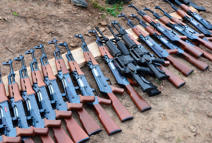 Prague Combo militaire image 2