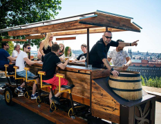 Prague Beer Bike - Bière à Volonté image 3