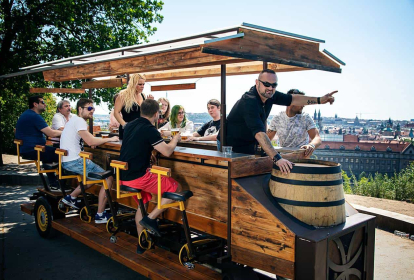 Prague Beer Bike - Bière à Volonté image 3