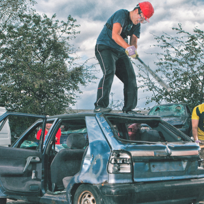 car-demolition-prague.jpg image 1