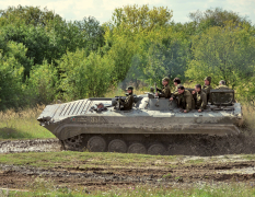 Prague Combo militaire image 4