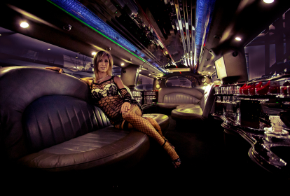 Paris Striptease & Limousine image 2