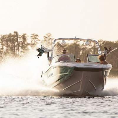 motorboot-selber-fahren-auf-der-donau-3.jpg image 2