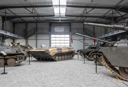 Prague Combo militaire image 8