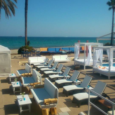 pago-pago-beach-club-playa-den-bossa-bora-bora-2.jpg image 5