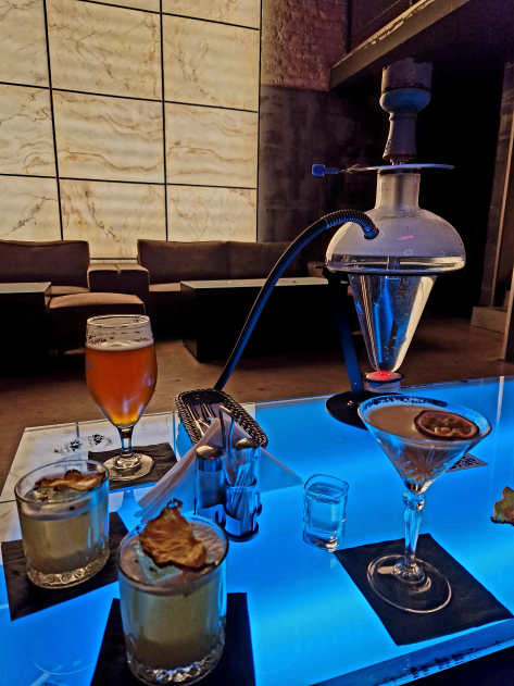 Cocktails and Shisha