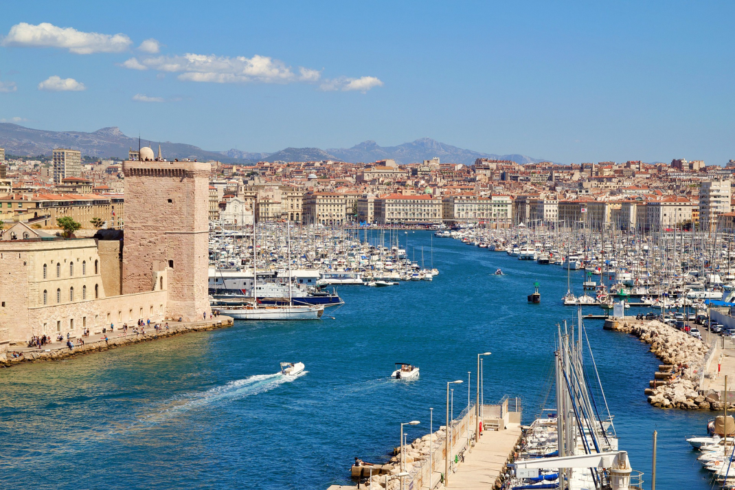 port de marseille vue de haut